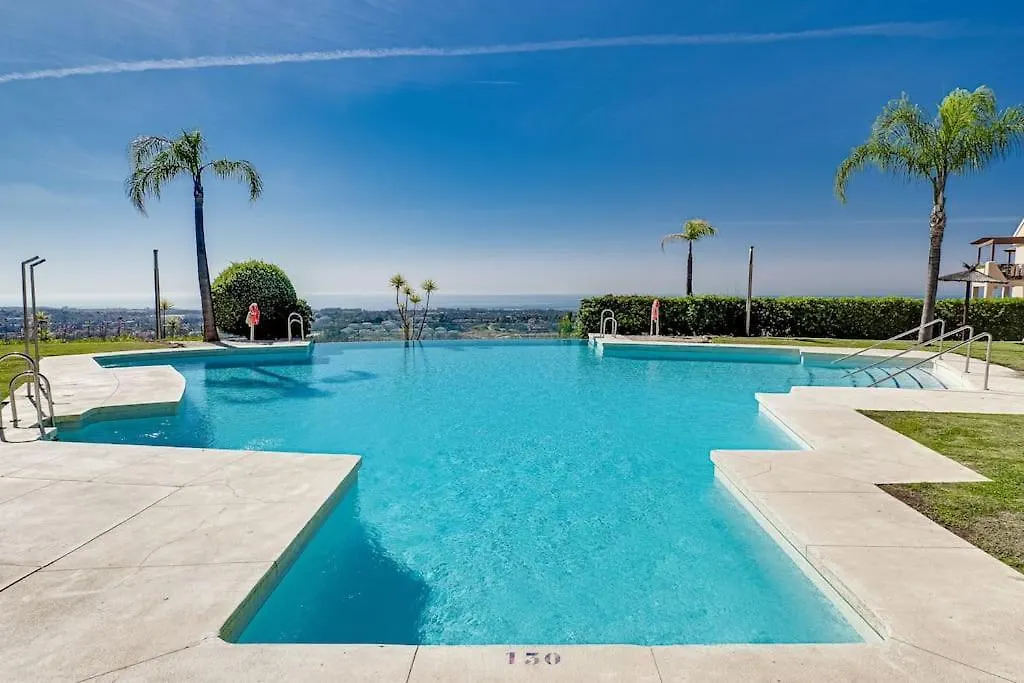 Superbe Appartement Avec Vue Mer Estepona Spain